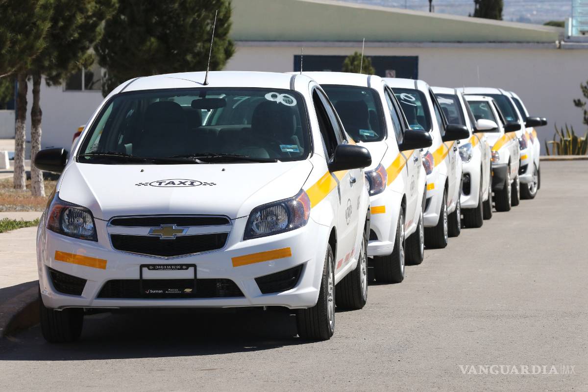 En Saltillo grupo de concesionarios de transporte urbano exigen apoyo para resolver desabasto de gasolina