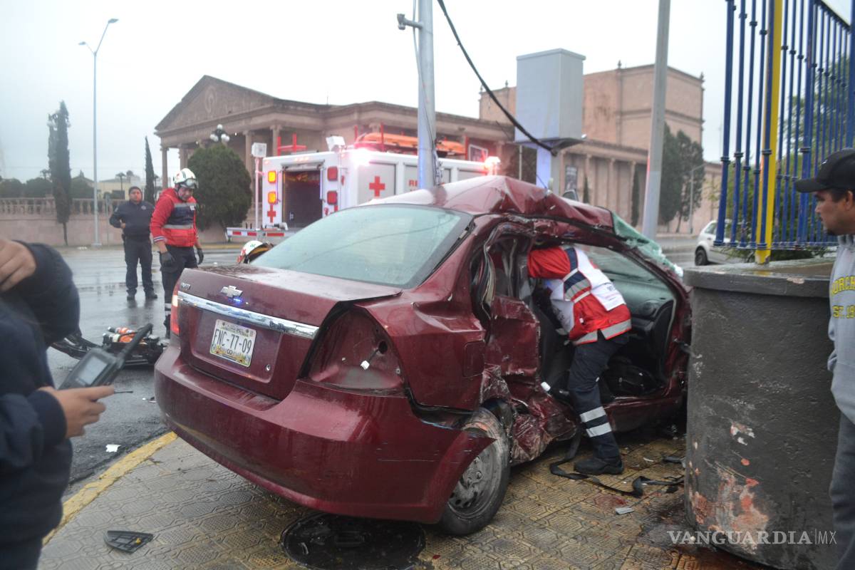 En Saltillo muere enfermera del IMSS Coahuila en trágico choque en zona centro
