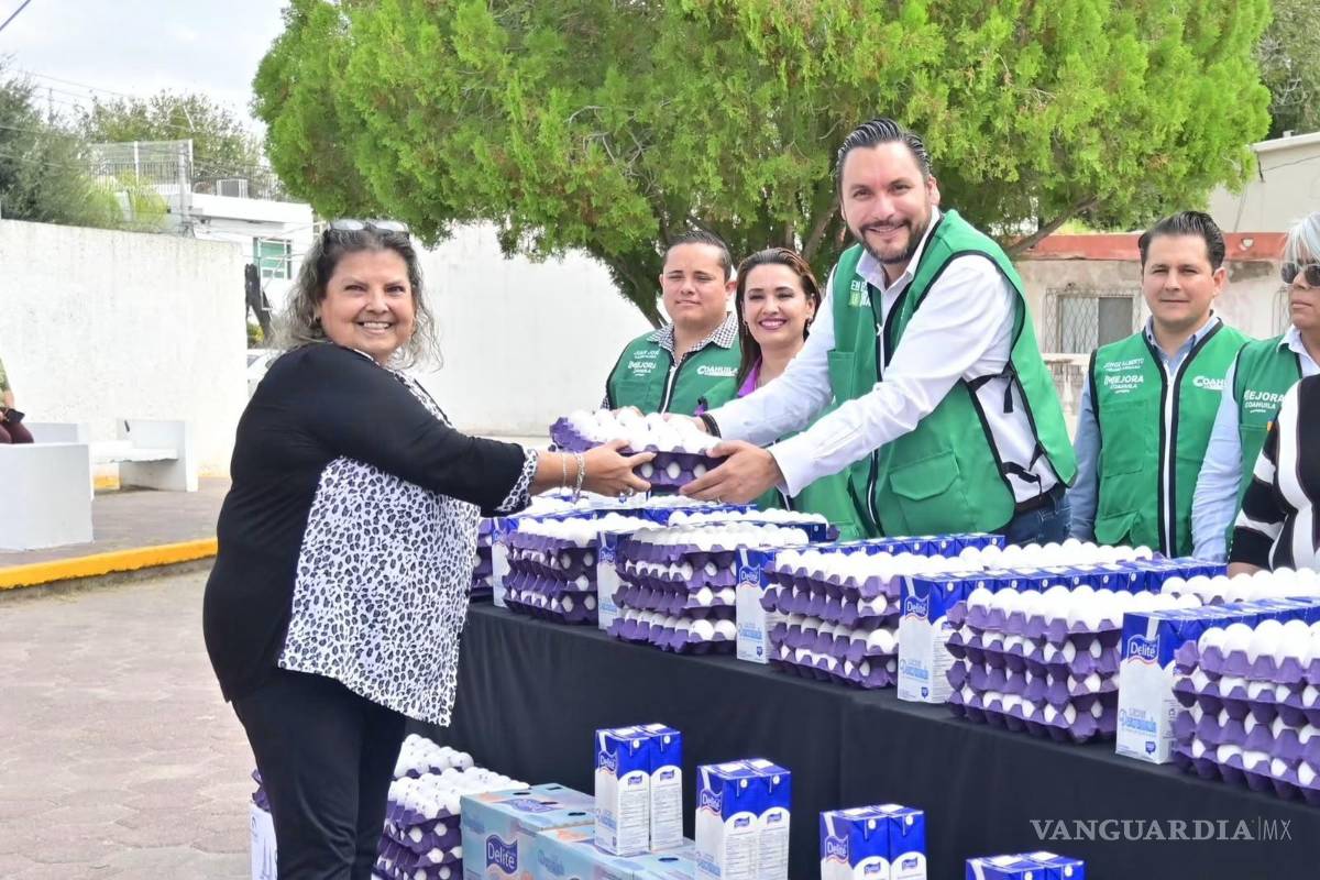 $!El Programa Alimentario contempla beneficiar a 40 mil personas en Monclova mediante la entrega de productos para los hogares.
