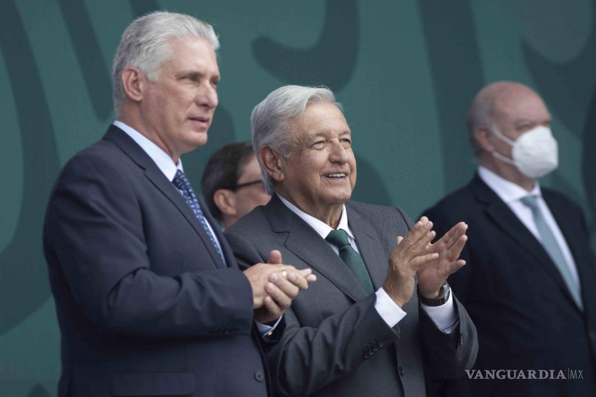 Se reúne AMLO con el presidente de Cuba en Palacio Nacional