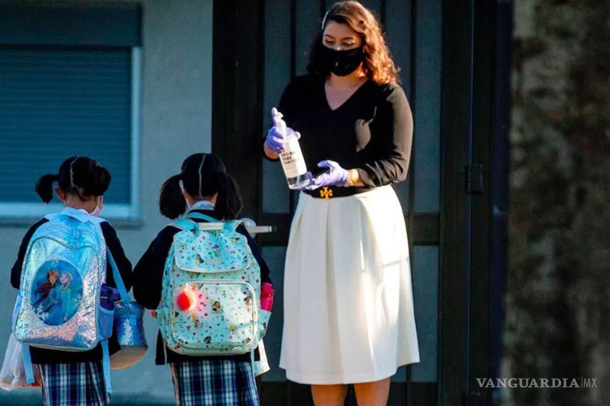Con internet gratuito y sistema mixto, así será el regreso a clases en enero