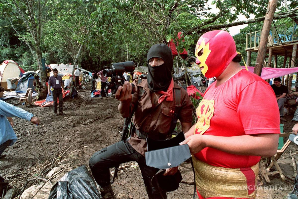 $!Superbarrio Gómez se lanza como candidato a la Jefatura de Gobierno de la CDMX