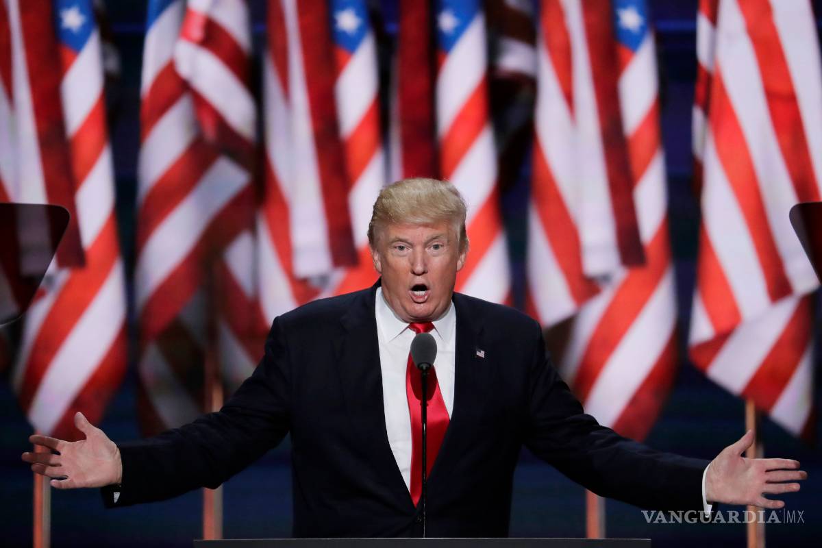 Donald Trump promete detener la inmigración no autorizada