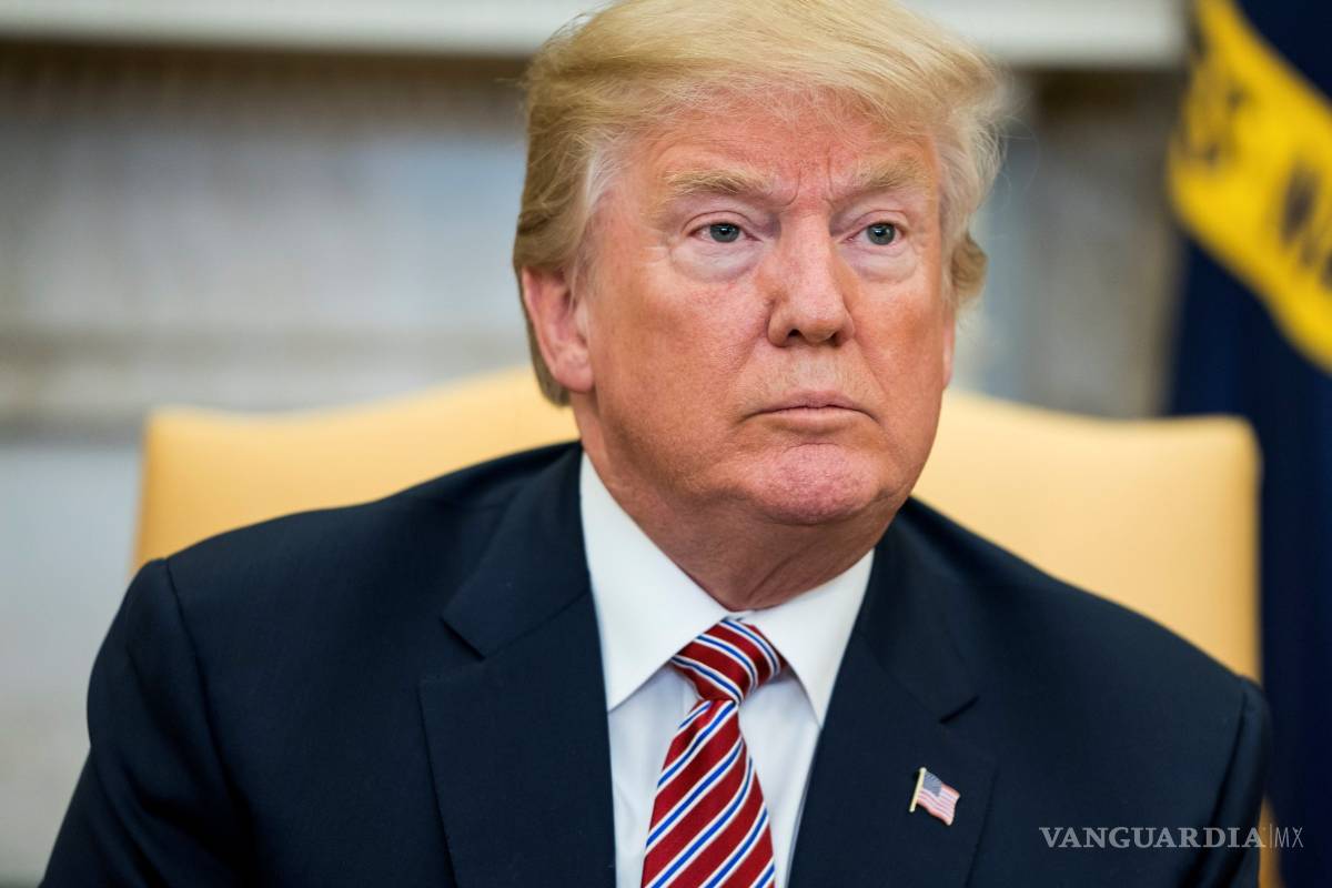 Firma Trump presupuesto y pone fin al segundo cierre de su Gobierno en un mes