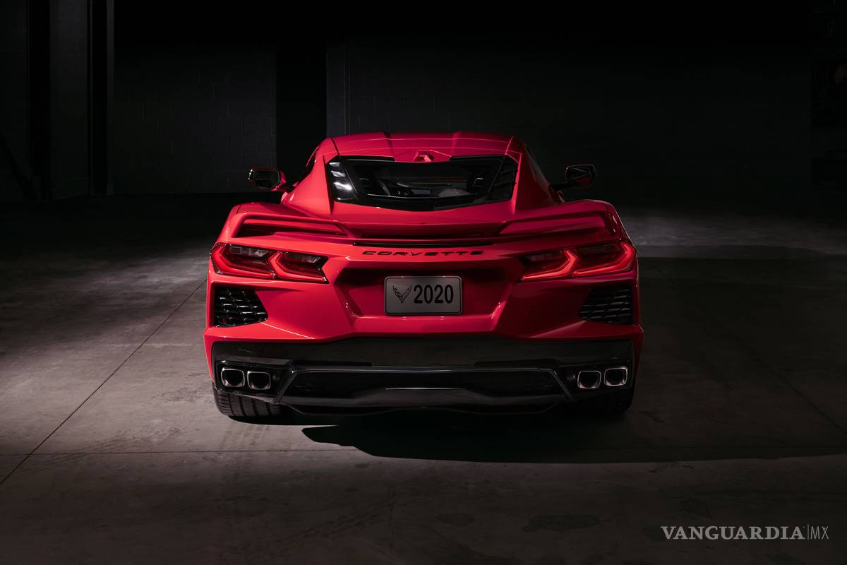 $!Así es el nuevo Chevrolet Corvette 2020, un 'Ferrari norteamericano' con motor central de 495 hp