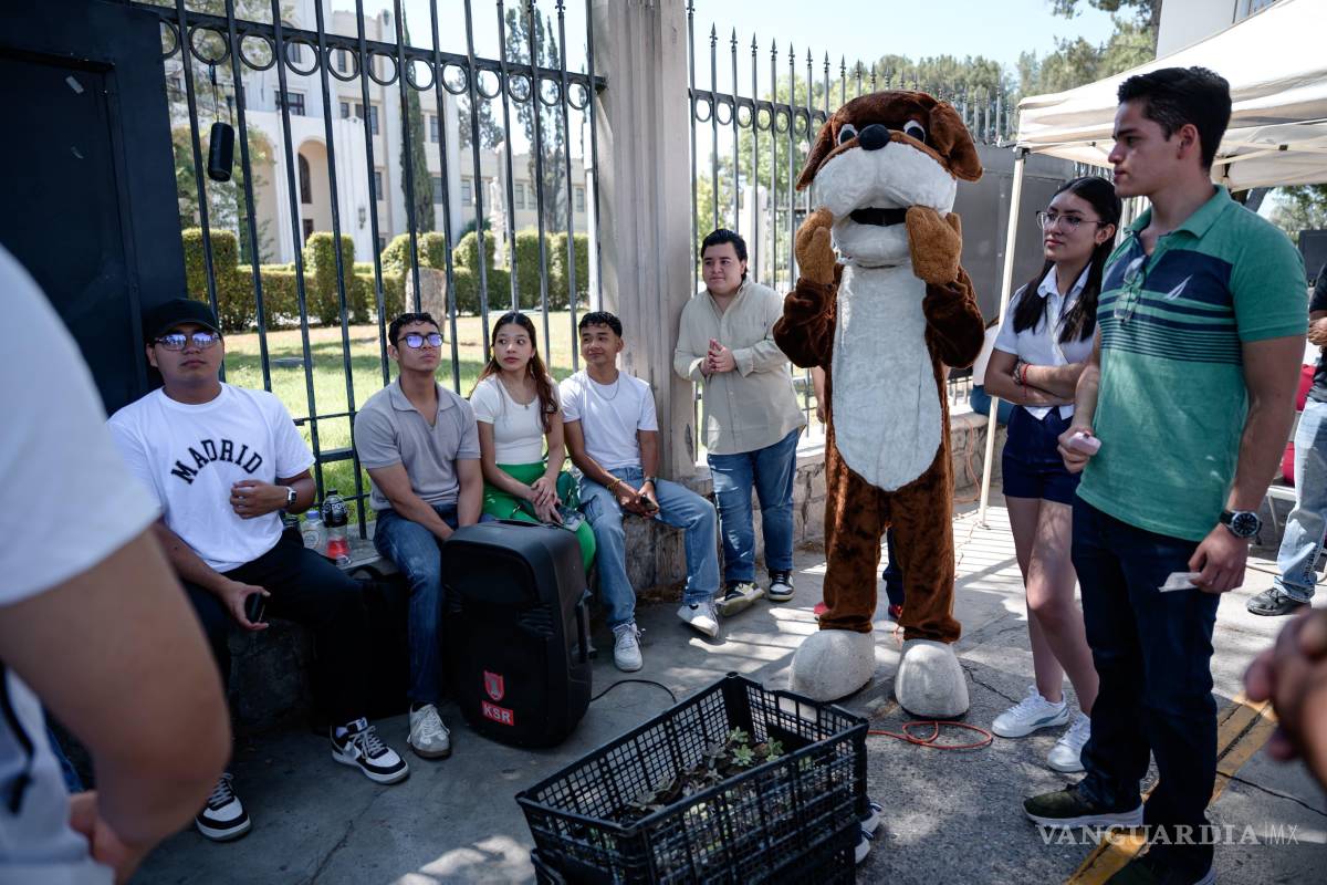 $!Asistentes participaron con entusiasmo en las dinámicas del paseo dominical.