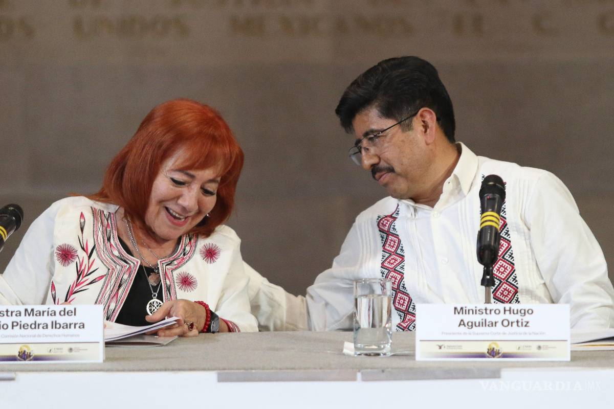 $!“Orgullosamente, esta Comisión no es más la CNDH de Salinas, de Carpizo y de Gutiérrez Barrios”, sostuvo al inaugurar el conversatorio.