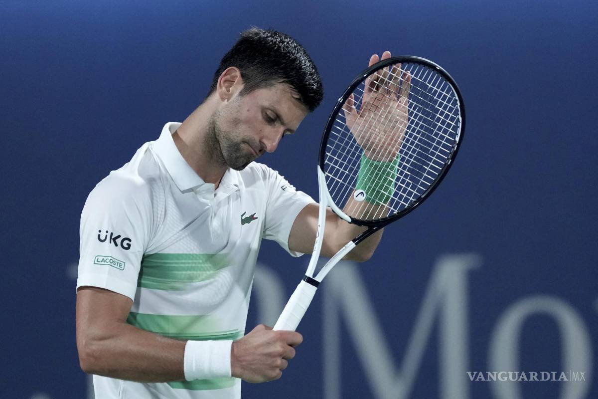 Novak Djokovic va a paso muy firme en Dubái