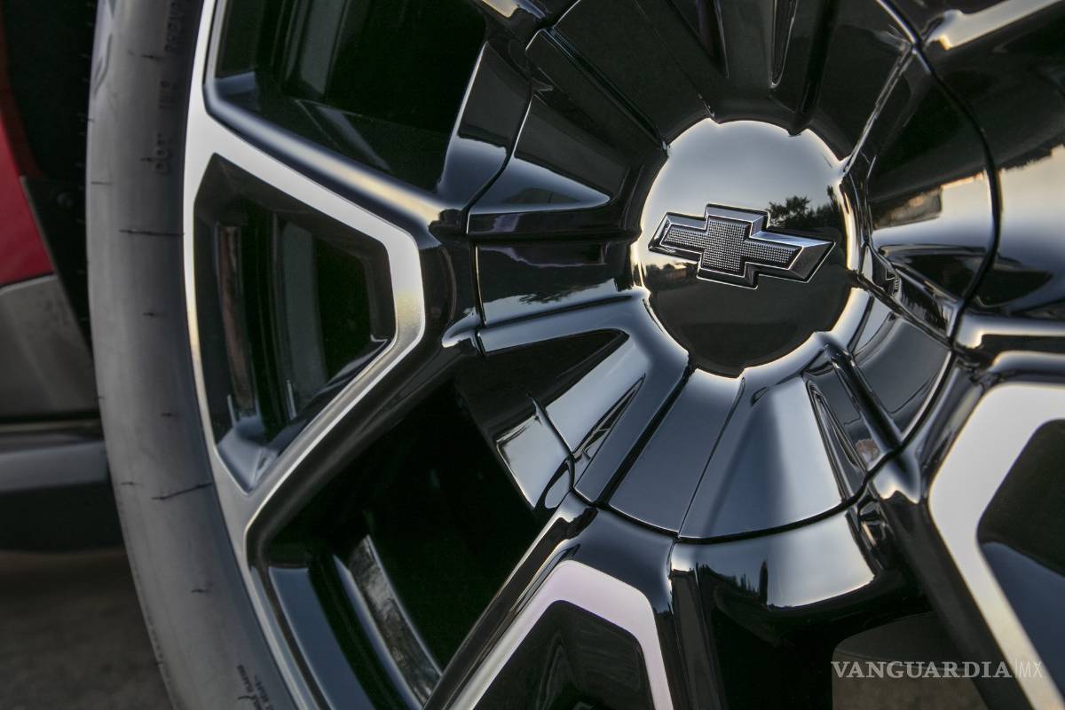 $!Chevrolet Suburban y Tahoe 2021, más imponentes y tecnológicos que nunca