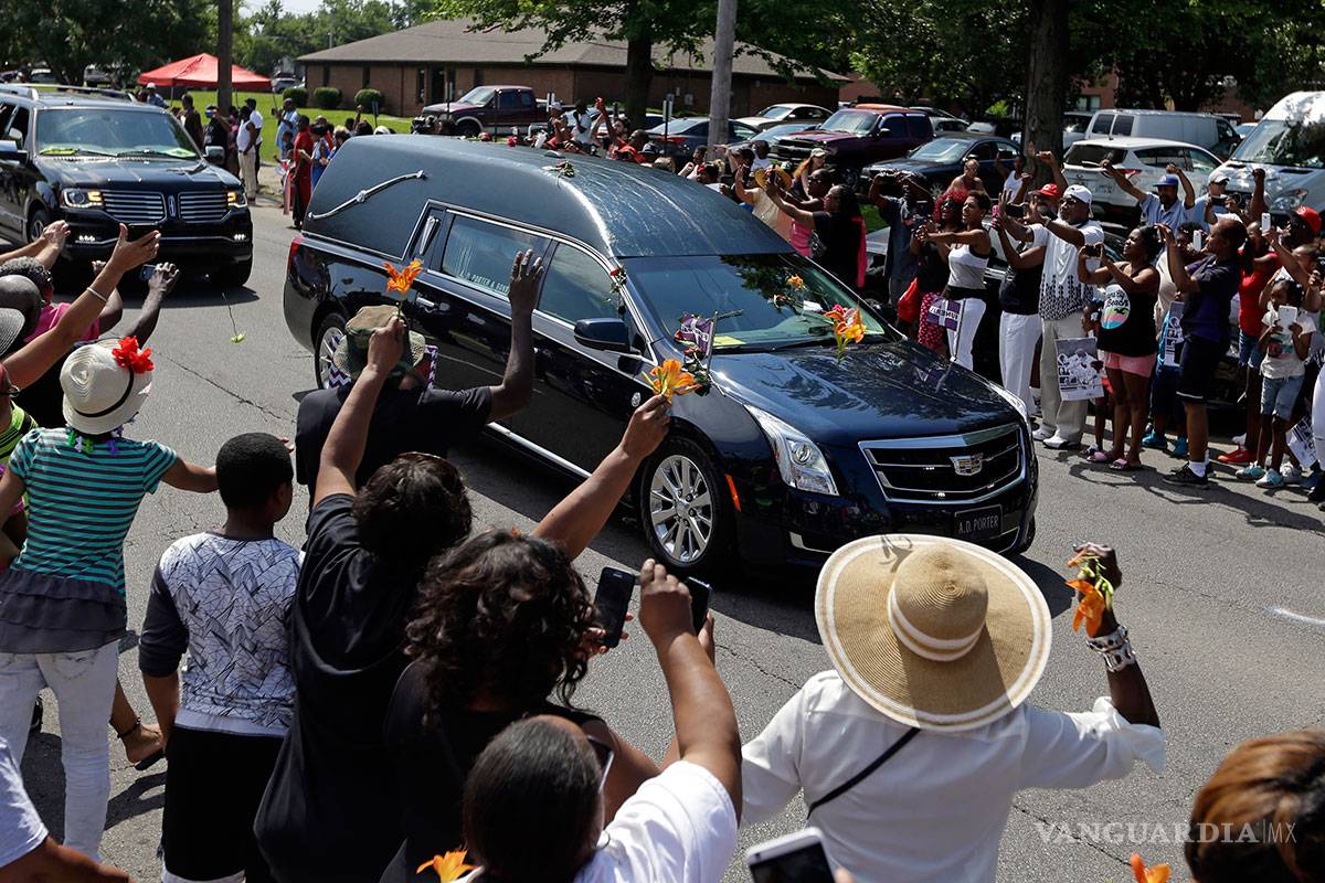 $!Miles despiden a Mohamed Alí, 'el más grande' (en vivo)