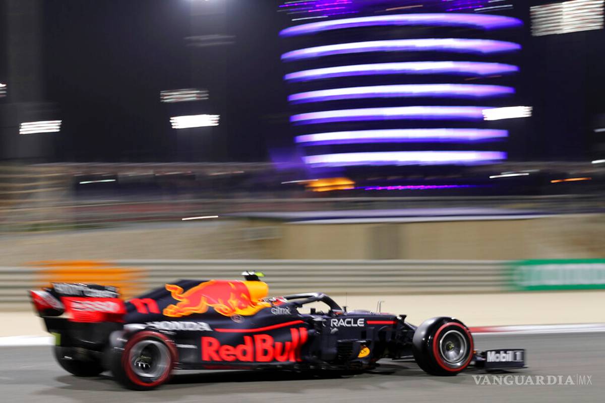 'Checo' Pérez saldrá 11vo en su primera carrera con Red Bull