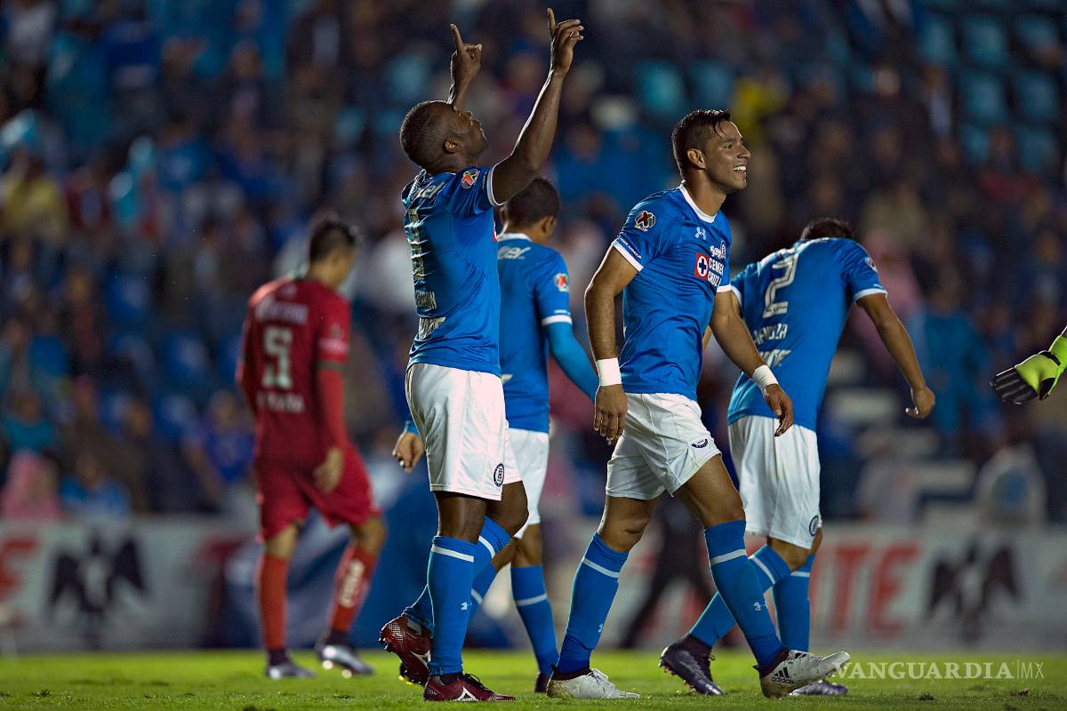 $!Chivas y Cruz Azul avanzan a los cuartos de final en Copa MX