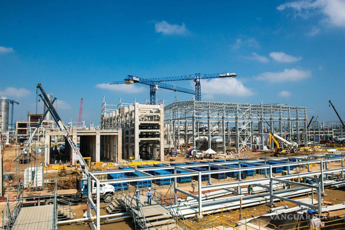 Etileno XXI, el proyecto que favoreció a consorcio y dañó a Pemex en tiempos de Calderón