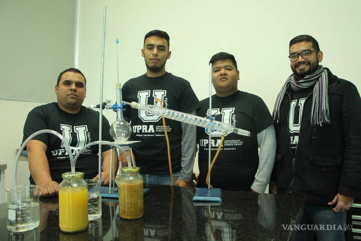 Producen alumnos de la Universidad Politécnica de Ramos Arizpe etanol a base de manzana