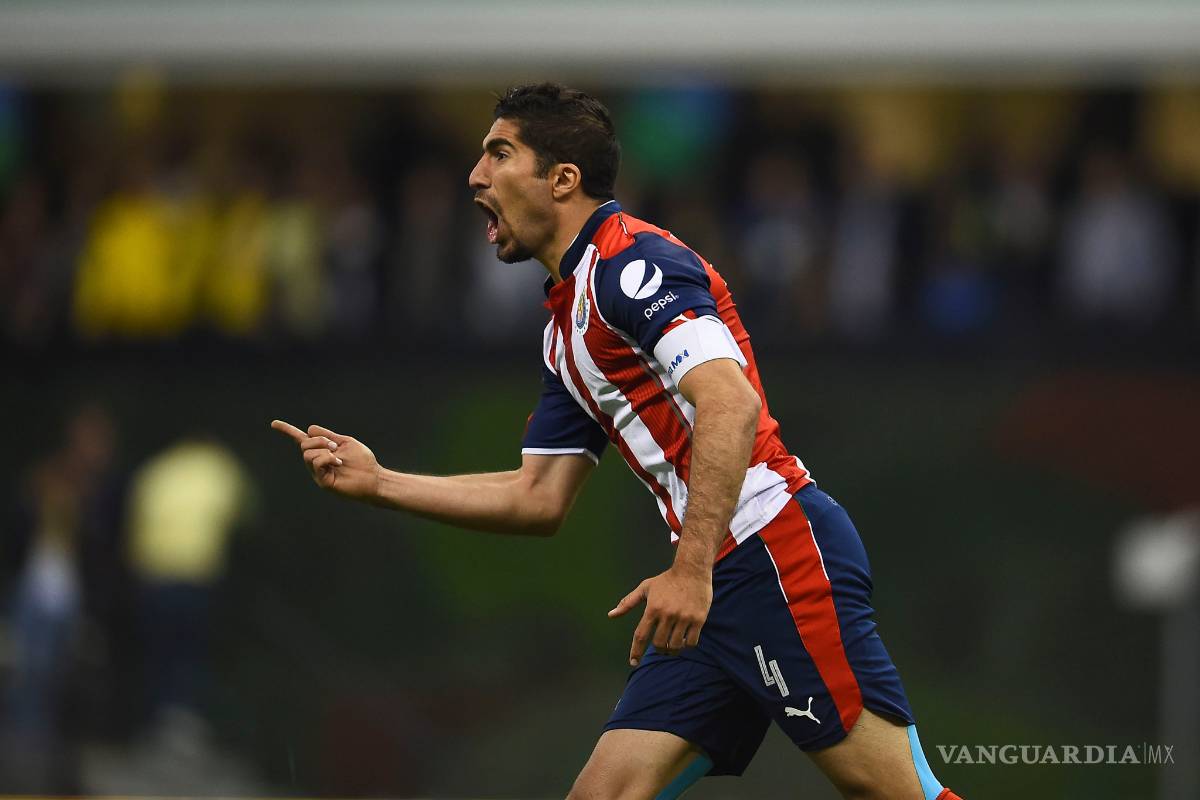 $!Chivas le vuele a repetir la dosis al América y los elimina de la Copa MX