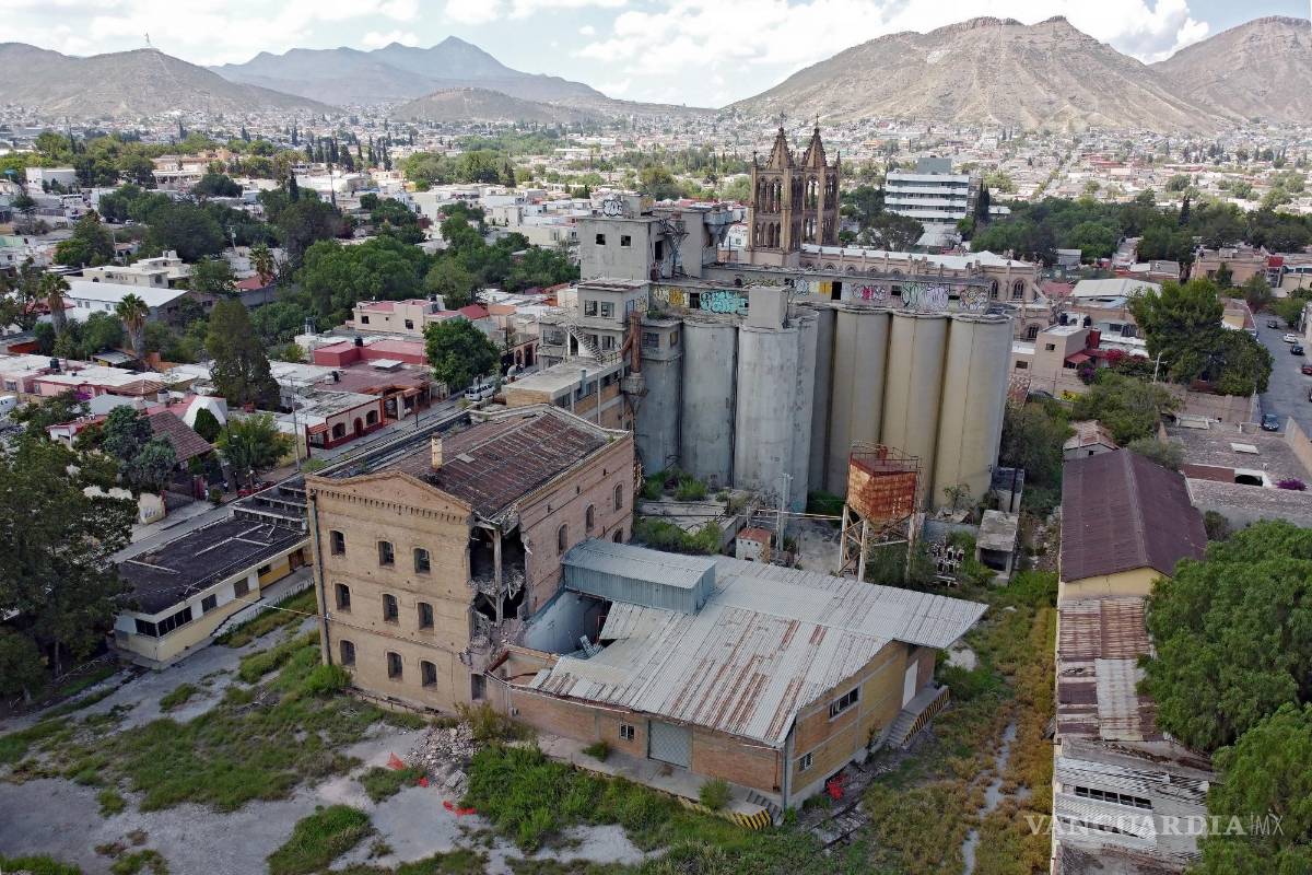 Se viraliza video de exploradores urbanos que ingresan al viejo molino La Colmena de Saltillo