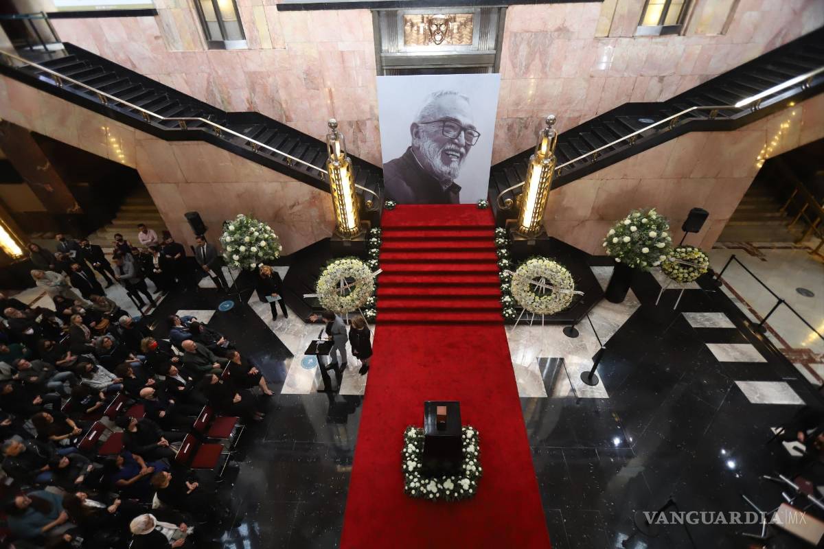 Coinciden Marina de Tavira y Camila Sodi en homenaje al papá de Diego Luna