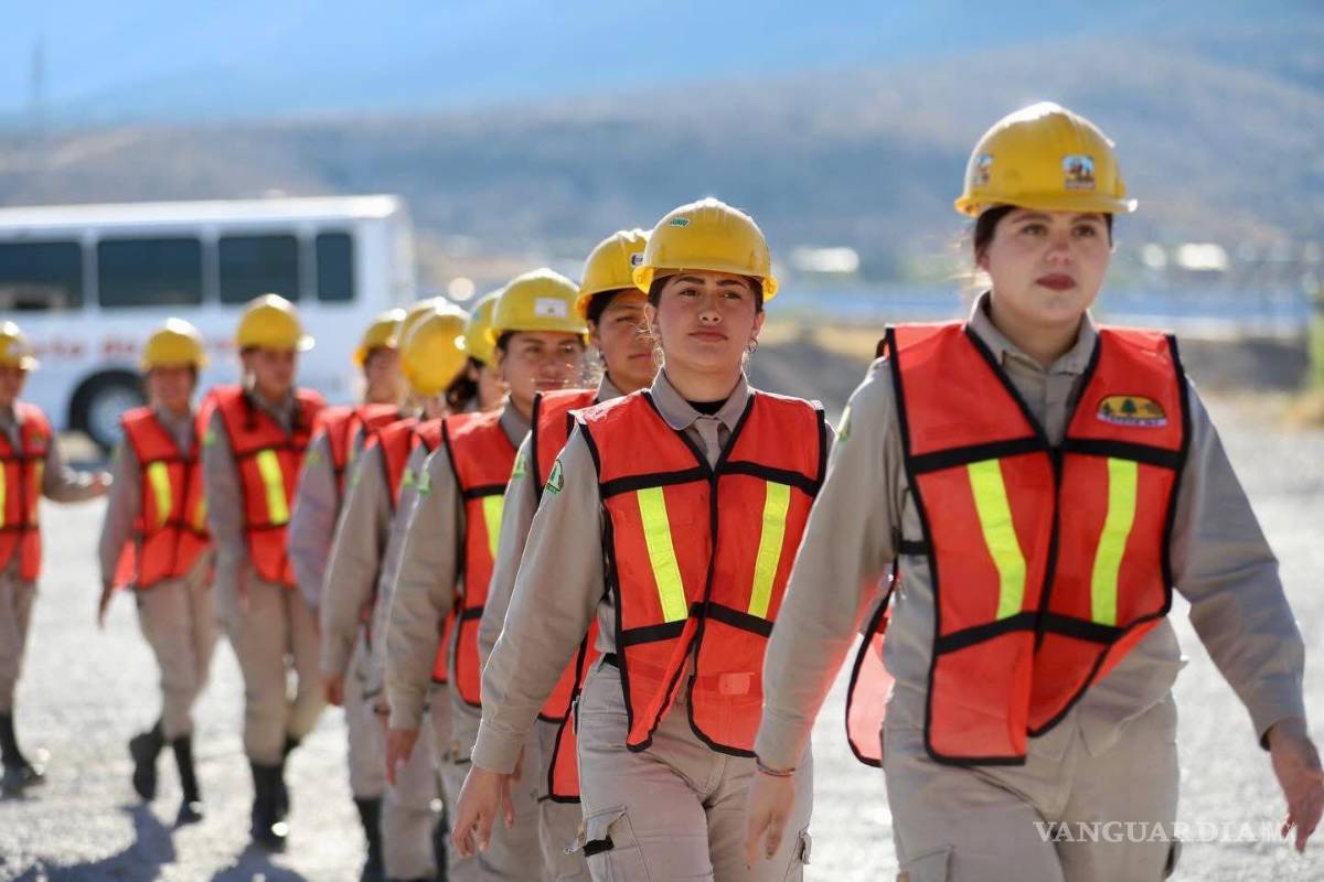 $!Autoridades instalaron módulos de atención en distintos puntos de la sierra para brindar información preventiva, orientación y apoyo a los visitantes .