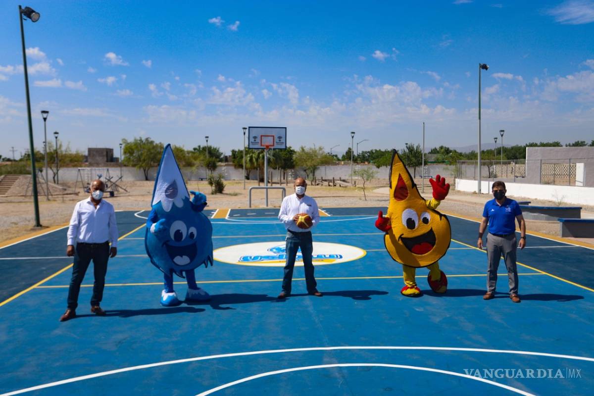 SIMSA realiza entrega simbólica de dos canchas al Ayuntamiento de Torreón