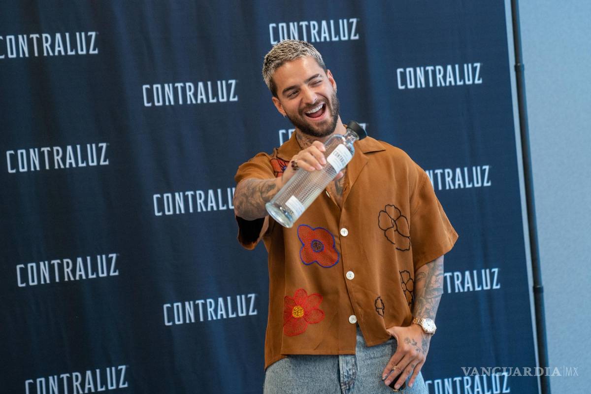 $!El cantante colombiano Maluma presenta su marca propia de mezcal durante una rueda de prensa en Manhattan, Nueva York (Estados Unidos).