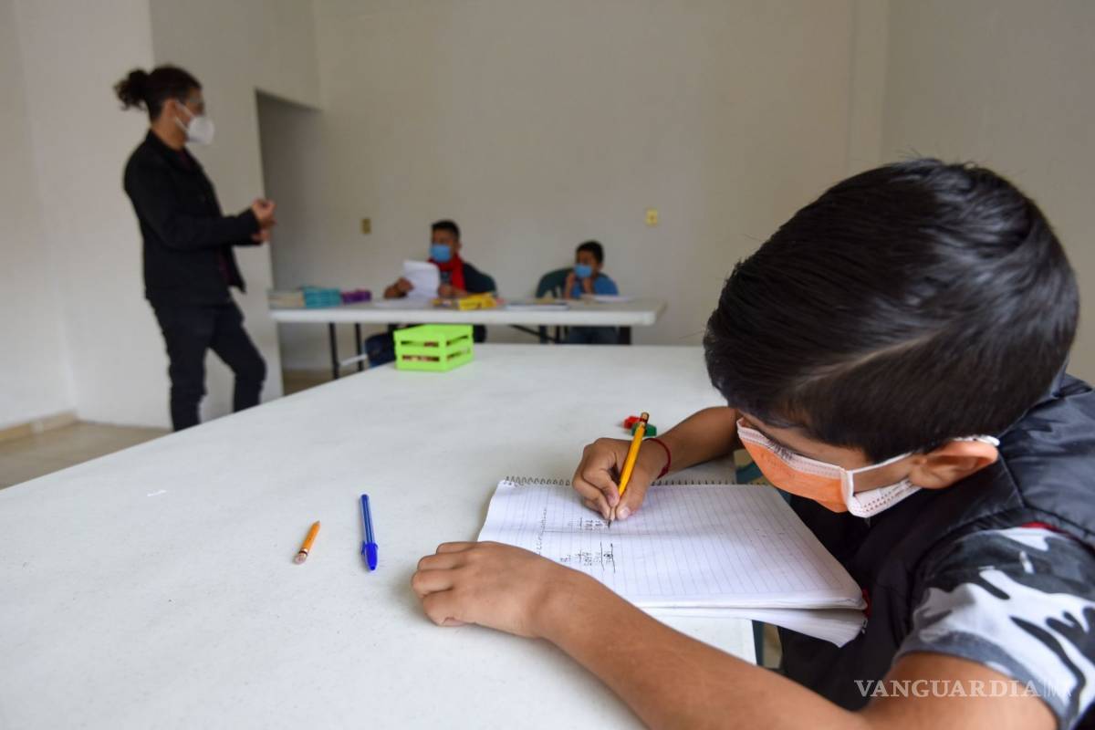 Luego de un año, al fin profes y alumnos se verán las caras en Coahuila