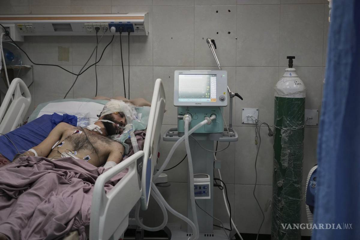 $!Dos de los últimos hospitales en funcionamiento en el norte de Gaza han sido rodeados por tropas israelíes que impiden que nadie entre o salga de las instalaciones.