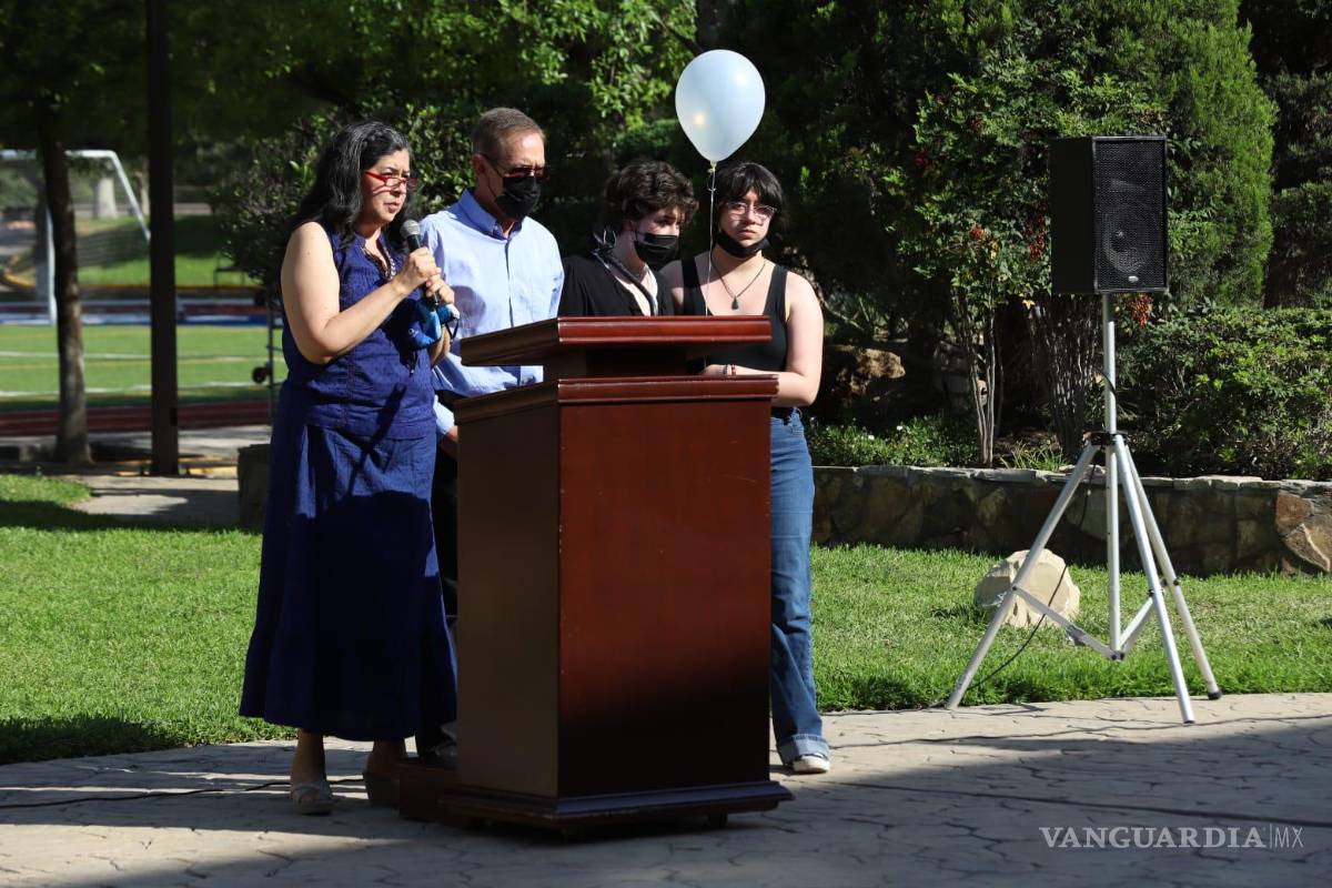 $!Familiares del joven agradecieron las muestras de cariño y exhortaron a los presentes a vivir el ahora y seguir sus sueños.