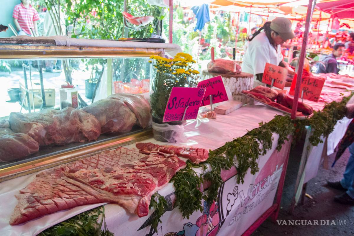 Confianza del consumidor baja a menor nivel en 19 meses