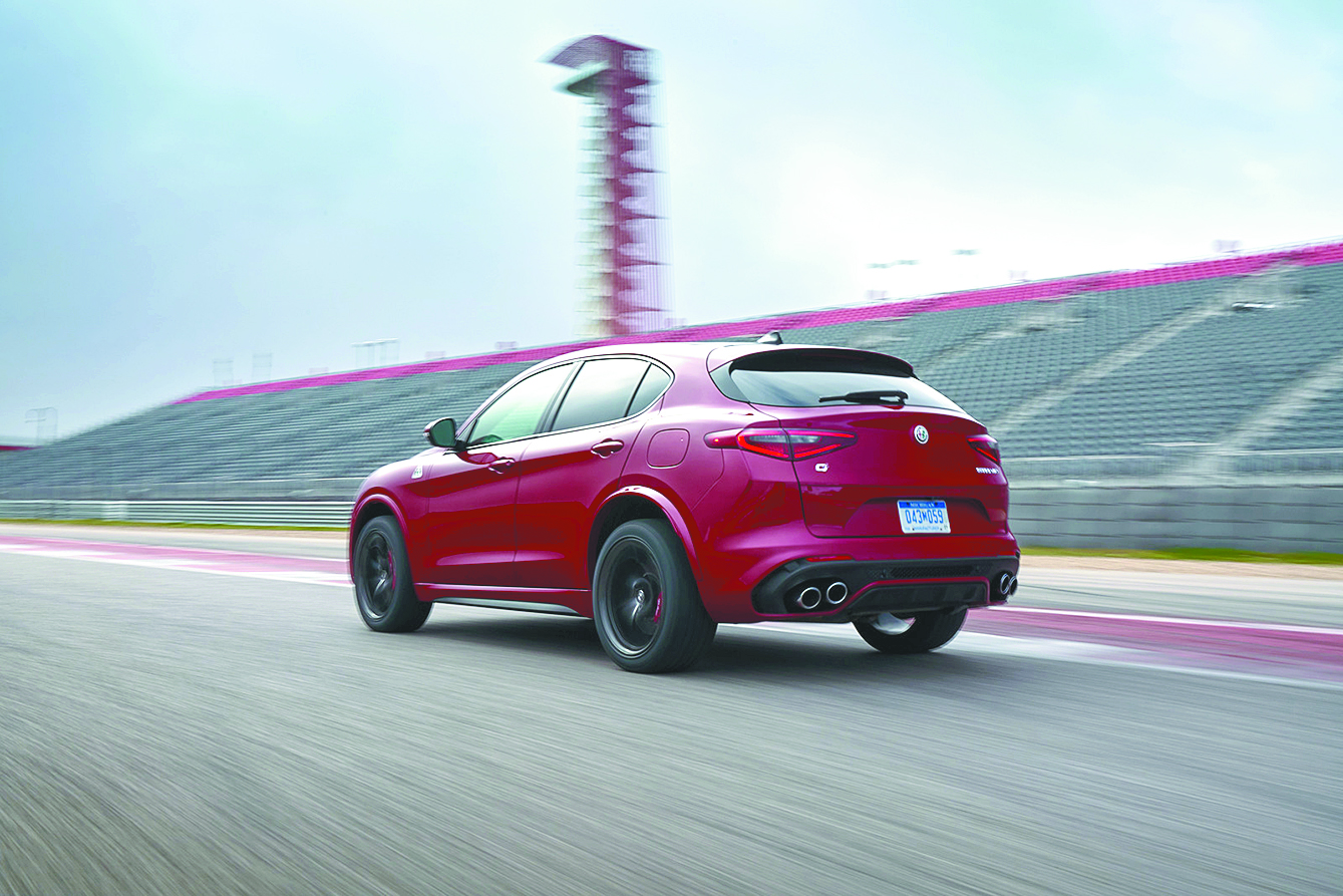 $!Stelvio Quadrifoglio, de Alfa Romeo, el SUV más veloz del mundo