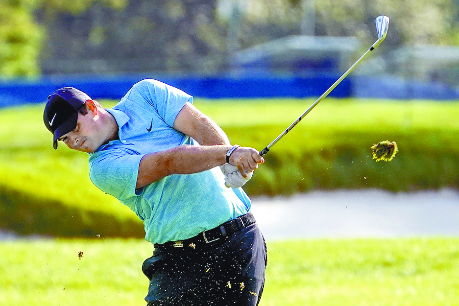 Winged Foot se complica; Reed es líder del US Open