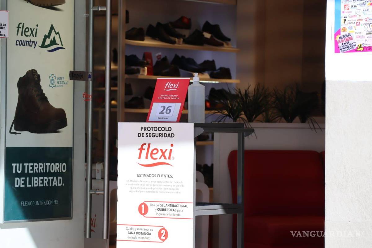 Arrecia ola de contagios en centro de Saltillo; comercio baja la guardia en medidas sanitarias