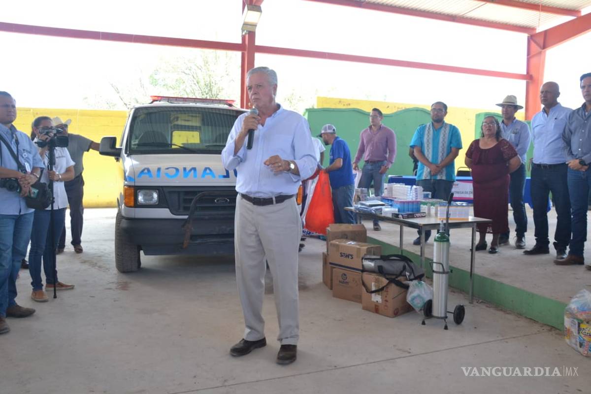 En Cañón y Sierra de Jimulco entrega Jorge Zermeño ambulancia y cuatro mdp en obras
