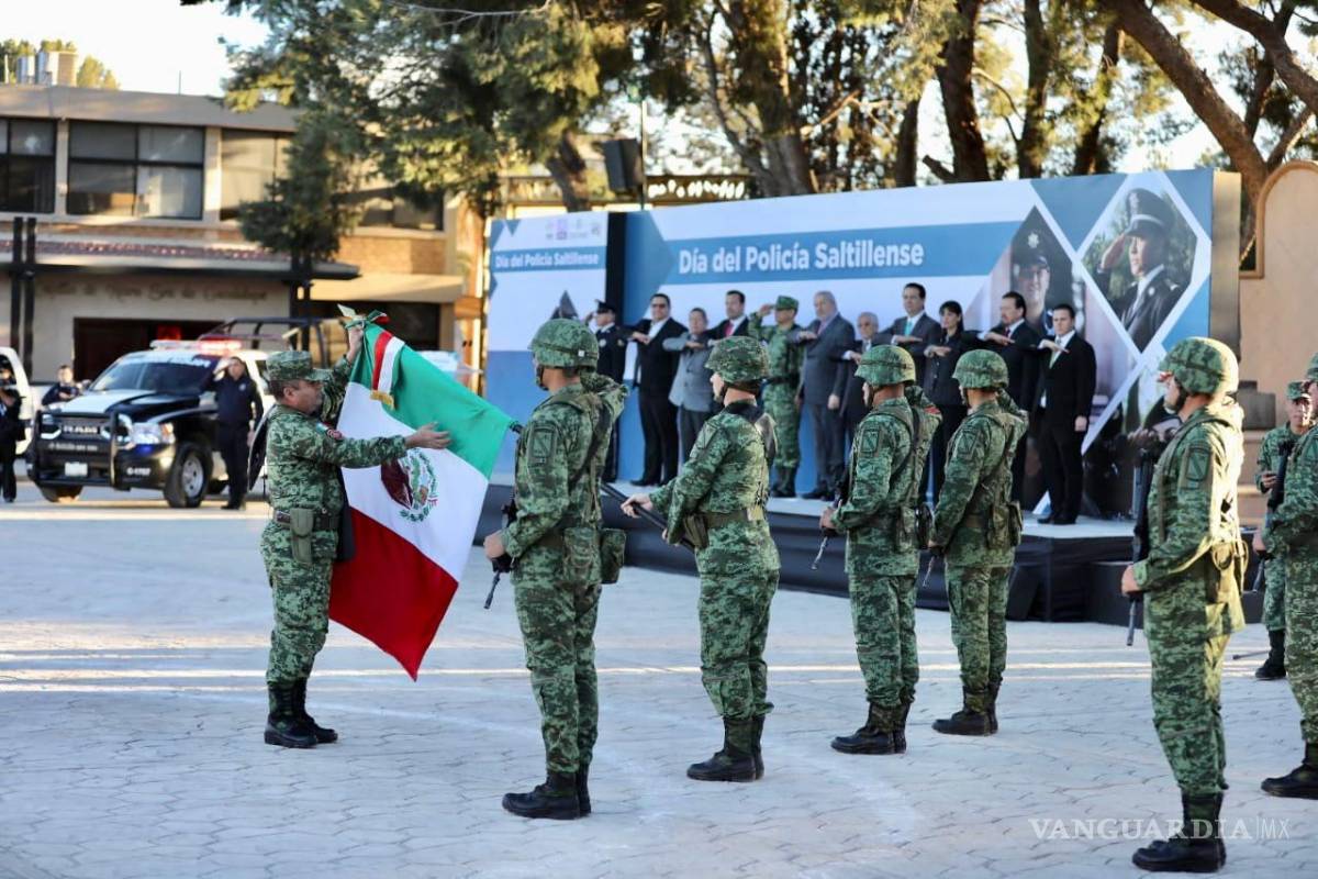 $!Este lunes se celebró junto con la ceremonia de honores a la bandera en el Colegio Ignacio Zaragoza.