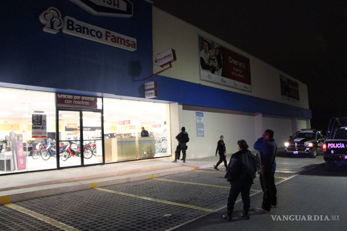 Arranca a pedradas el Buen Fin