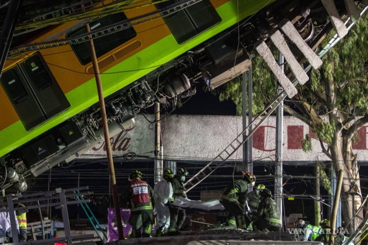 $!Imágenes del desplome en el metro en CDMX