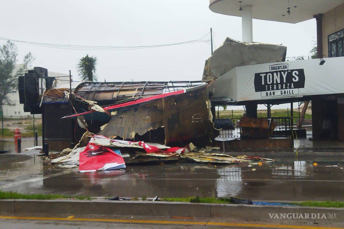 $!Inundaciones y deslaves deja el paso de Pamela por Sinaloa, Nayarit y Durango