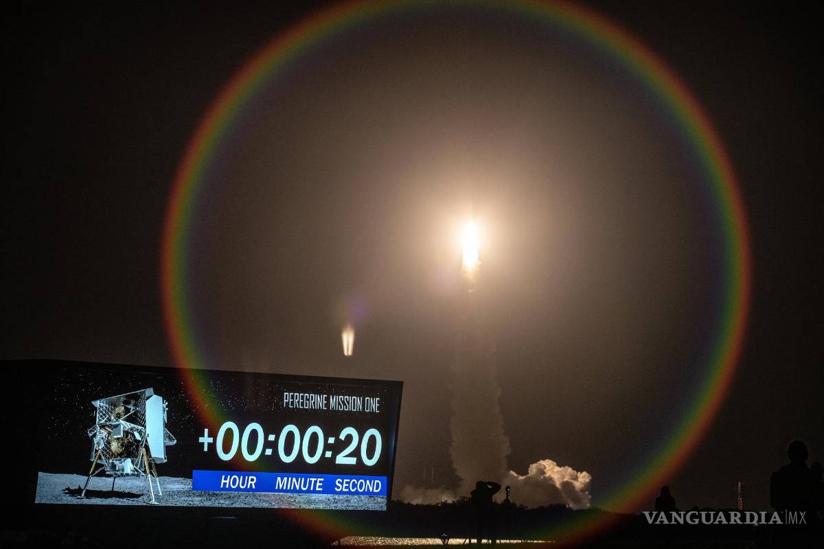 Tras un despegue del cohete de ULA a la Luna, el módulo Peregrine de la NASA tiene una falla que amenaza el aterrizaje lunar