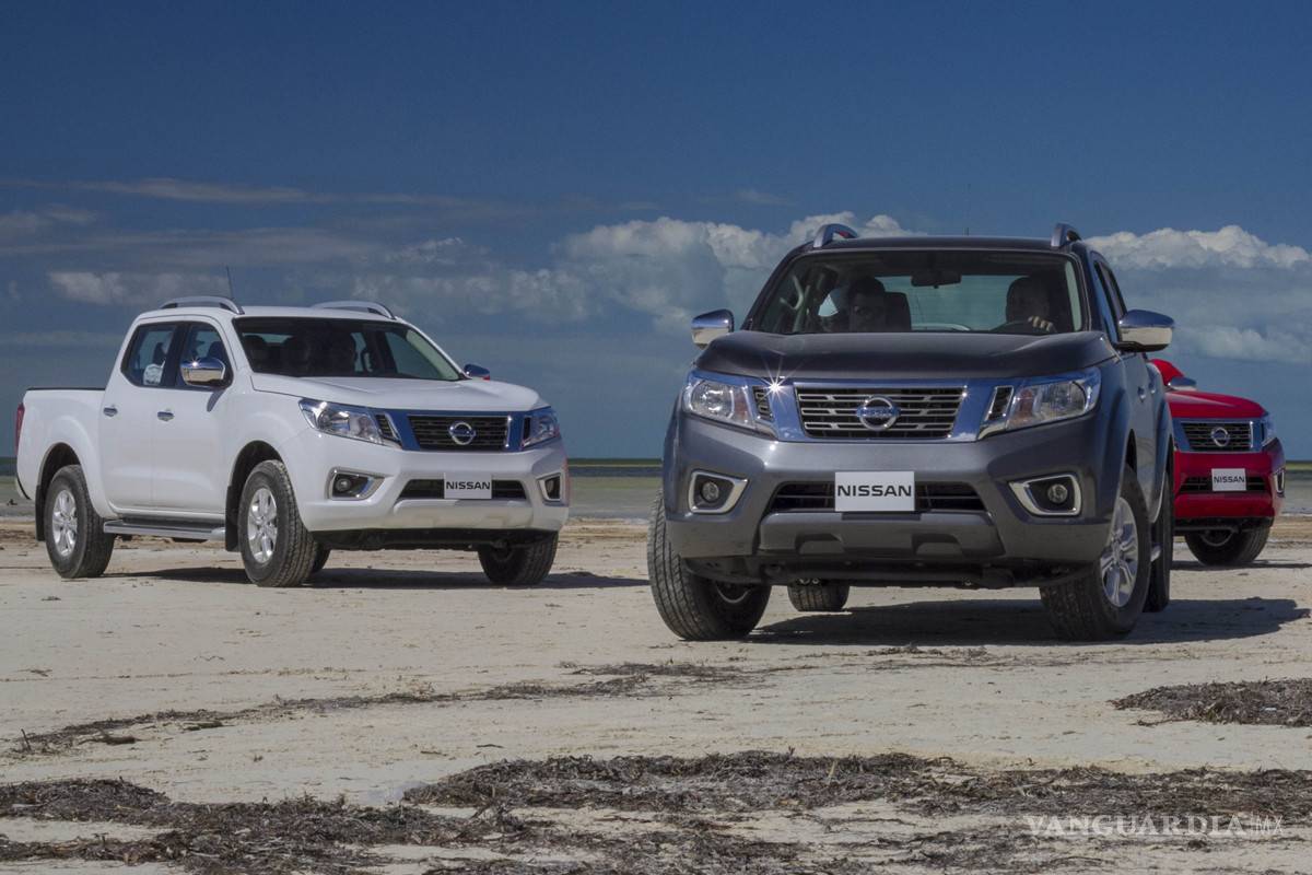 $!Nissan NP300 Frontier estrena versión Platinum LE
