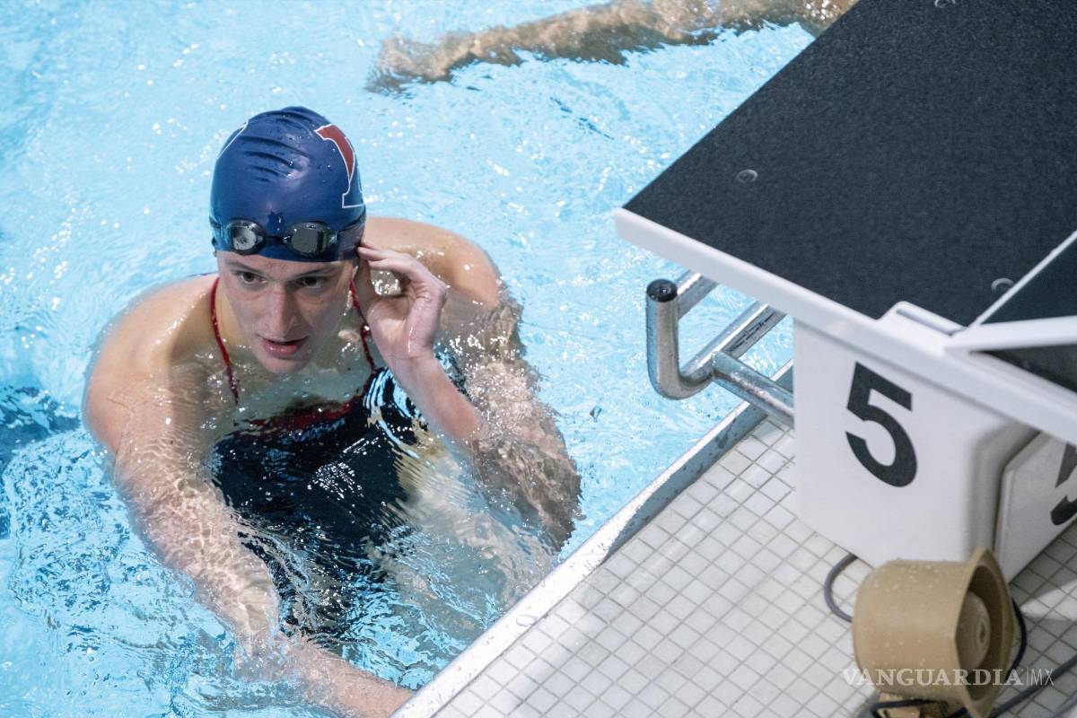 Una nadadora transgénero revive un viejo debate en los deportes de élite: ¿qué define a una mujer?