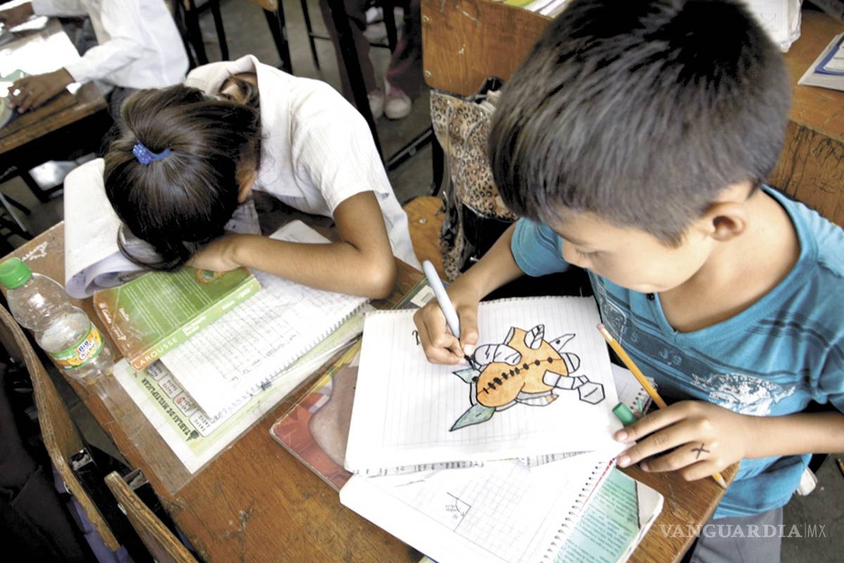 SEP promete alumnos bilingües, pero en México solo hay 1 maestro de inglés por cada 5 escuelas