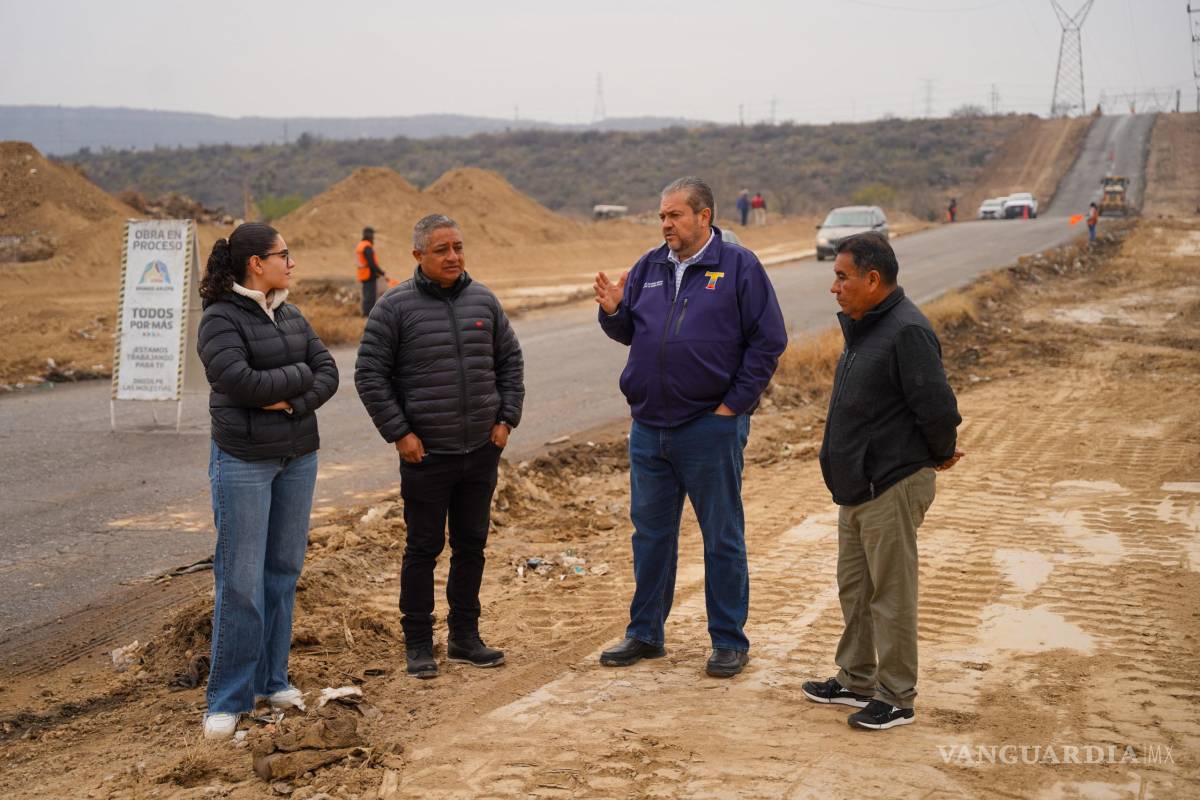 $!El proyecto, supervisado por el Alcalde, contempla ampliación de carriles, espacios peatonales iluminados y mayor infraestructura vial para seguridad y eficiencia.