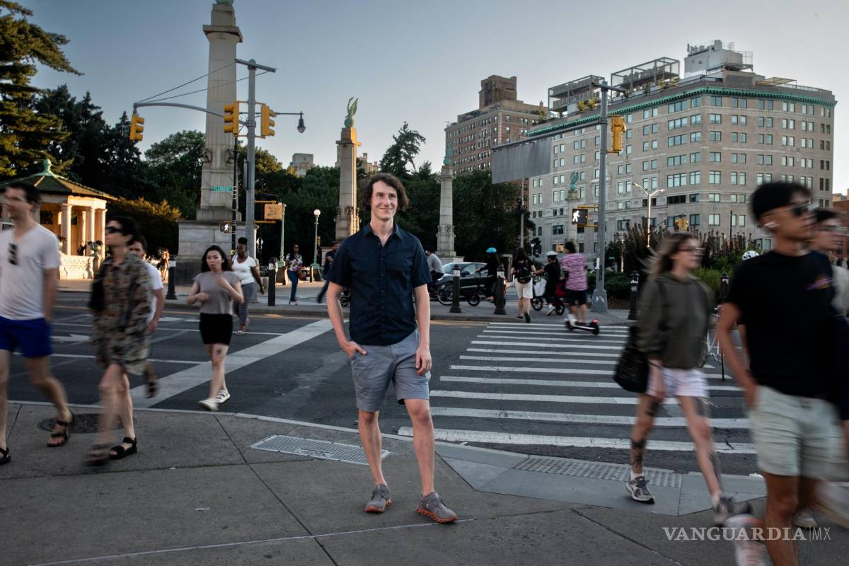 $!Steve Krouse, quien creó una base de datos centralizada de “Date-Me Docs” después de verlos publicados en diferentes sitios web, en Nueva York, el 30 de julio de 2023.