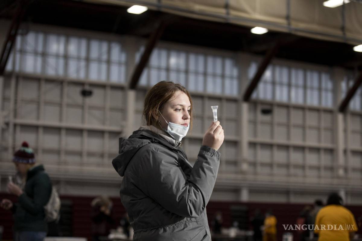 Para pruebas de COVID, la nariz no siempre es la mejor opción