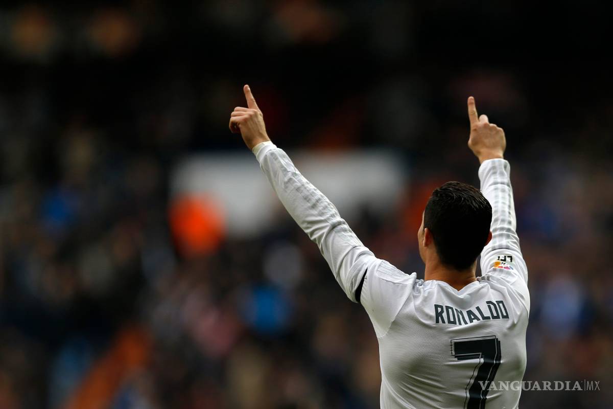 Real Madrid golea al Sporting de Gijón