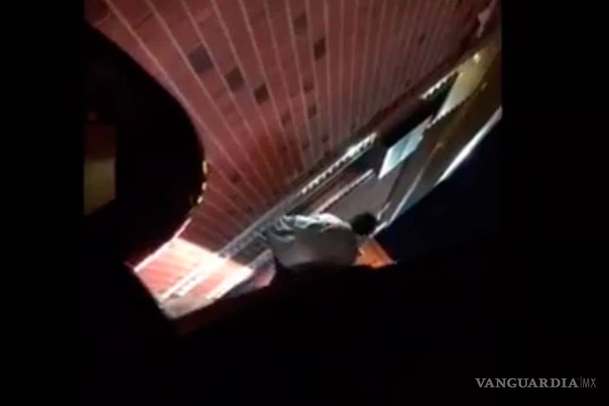 Mujeres se agarran a golpes por unos McNuggets (video)