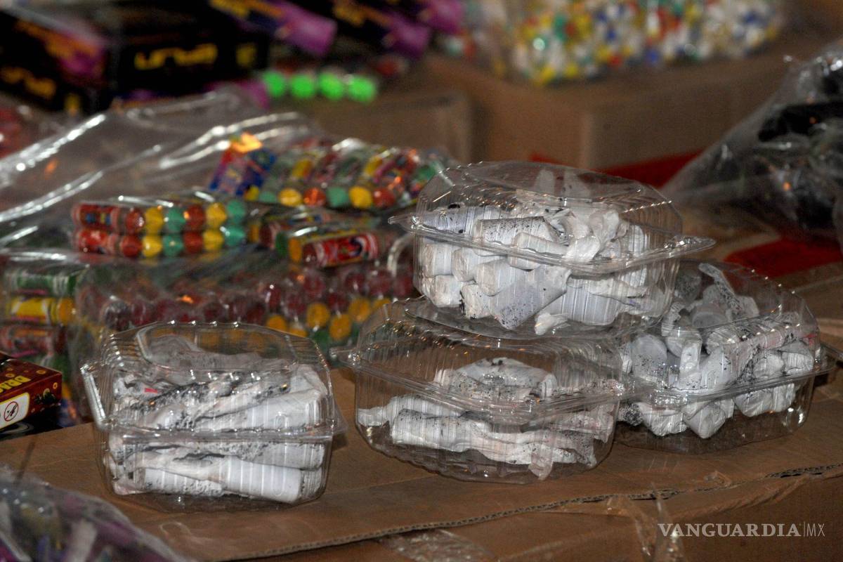 Detienen a cuatro por venta ilegal de pirotecnia en Torreón durante operativo especial