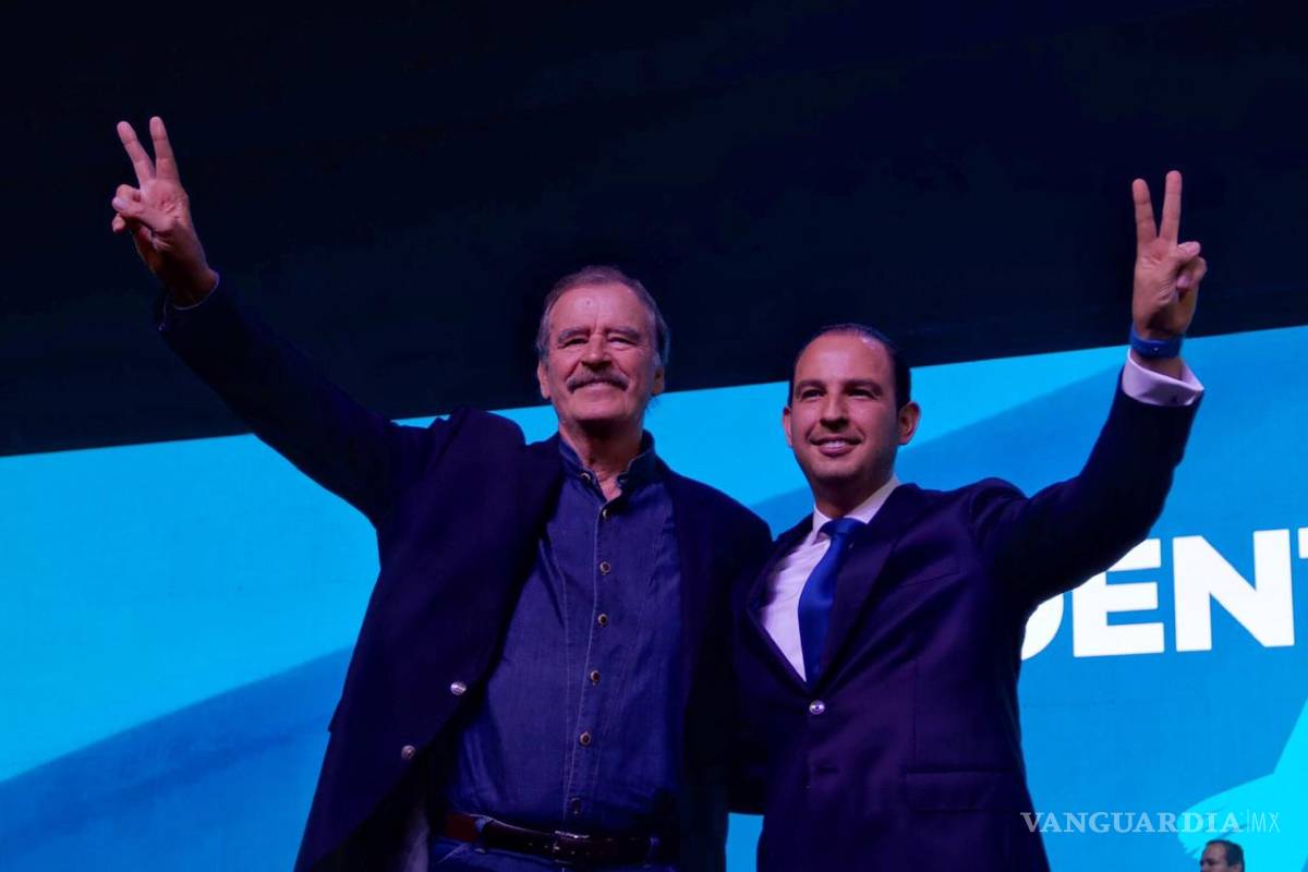 Vicente Fox 'regresa a casa' y llama a conformar un frente nacional contra AMLO