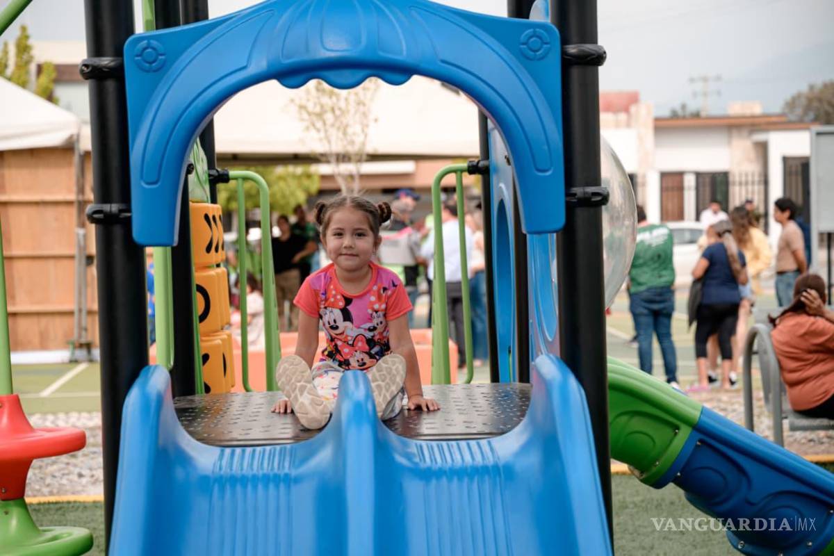 $!Con una inversión de 779 mil pesos, el espacio fue transformado con mejoras en cancha, juegos infantiles, iluminación, reforestación y limpieza general.