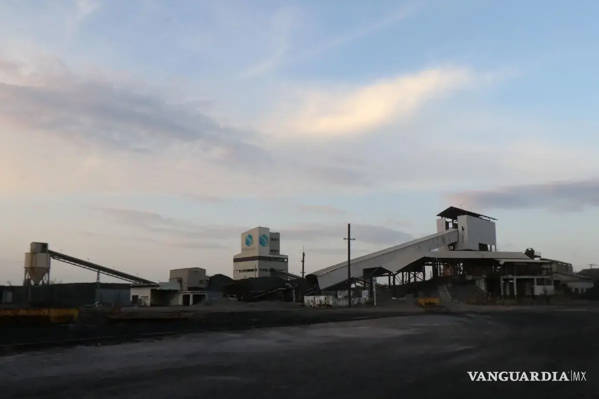 Continúan identificaciones de mineros en Pasta de Conchos; retornan a Mauro Sánchez