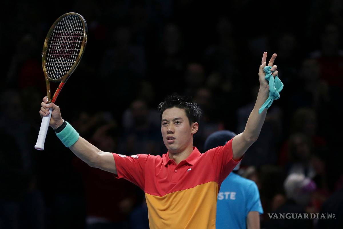Nishikori sorprende a Federer y lo vence en el debut del suizo dentro de la Copa Masters